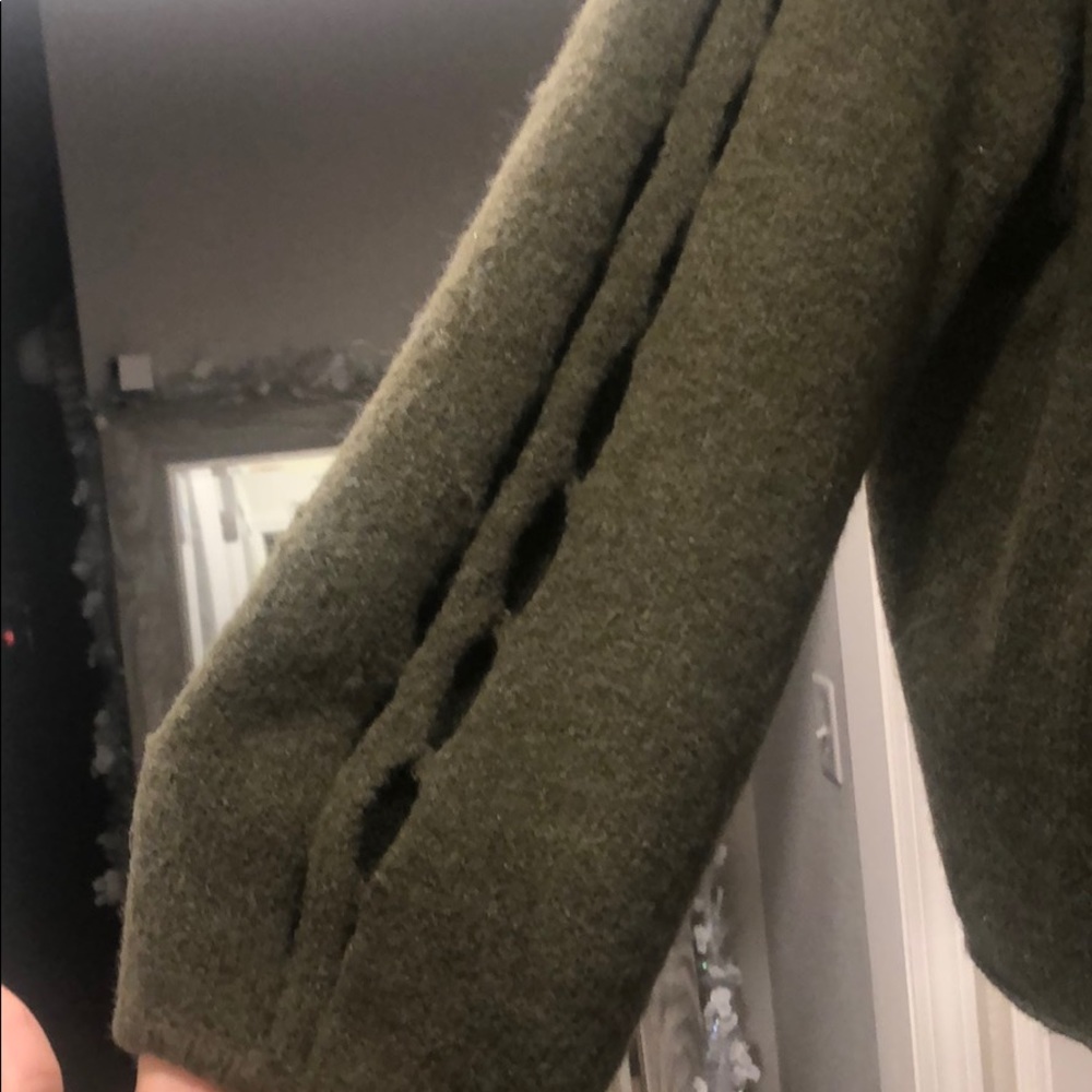 Sweater - Picture 2 of 2